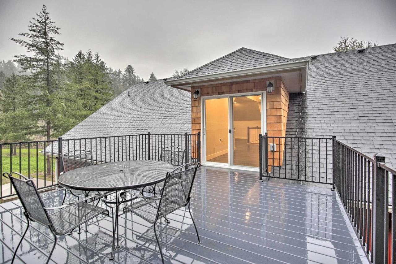 Chic Farmhouse With Creek In Heart Of Wine Country! McMinnville Exteriör bild