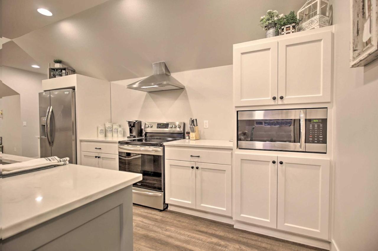 Chic Farmhouse With Creek In Heart Of Wine Country! McMinnville Exteriör bild